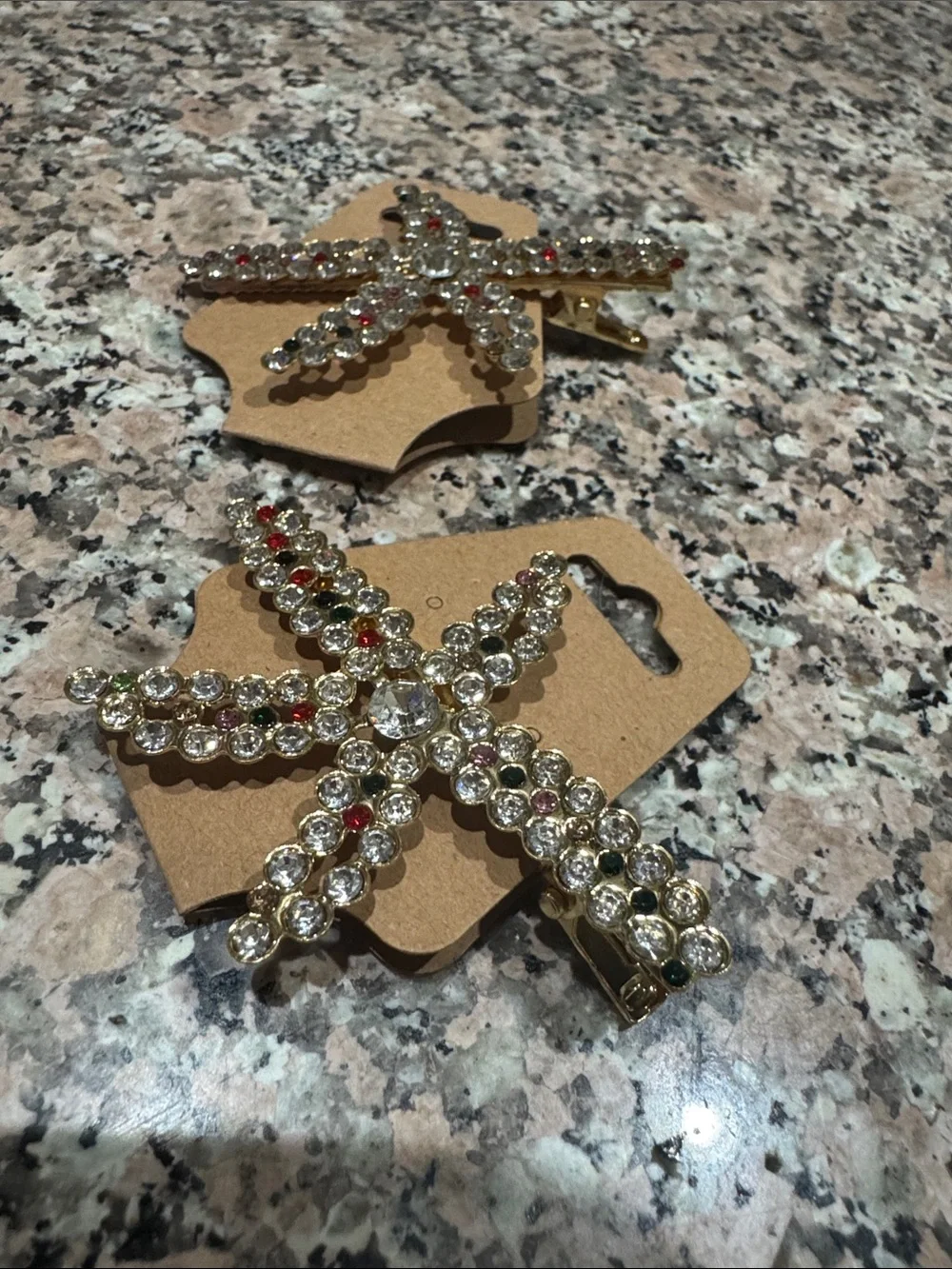 NWOT Pearl & Crystal Starfish Hair Clips - Women’s Hair Accessories